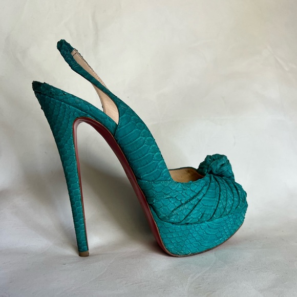 SALE!!! Christian Louboutin turquoise peep toe, size 37 1/2 - Picture 2 of 13